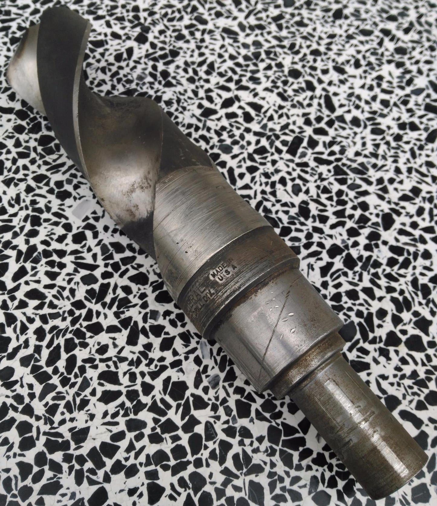 FEDERAL HIGH SPEED 2" 1/16' TWIST DRILL STRAIGHT SHANK