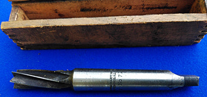 BROWN & SHARPE 5/8" SPIRAL END MILL NUMBER 71 MORSE TAPER FREE SHIPPING