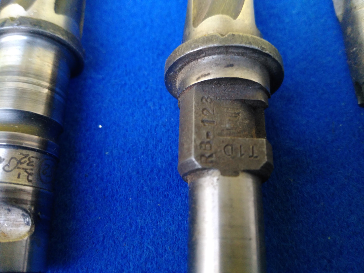1 UNIT of HIGH SPEED STEEL SPIRAL END MORSE TAPER MANY DIFFERENT SIZE AVAILABLE