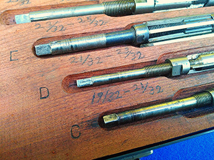 SET 9 REASOR ADJUSTABLE REAMER TYPE " P " GRADE TWO SPEC MIL R 15846