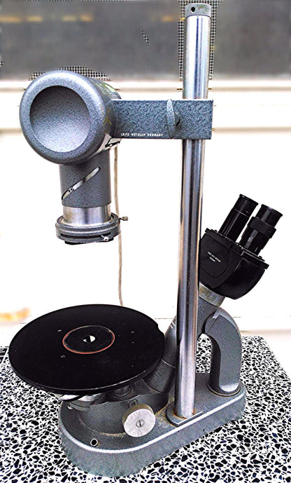 LEITZ INVERTED MICROSCOPE 3 Objectives 10 / 3.5 / 6 Binocular Stage Power Supply