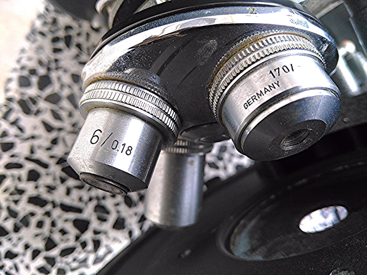 LEITZ INVERTED MICROSCOPE 3 Objectives 10 / 3.5 / 6 Binocular Stage Power Supply