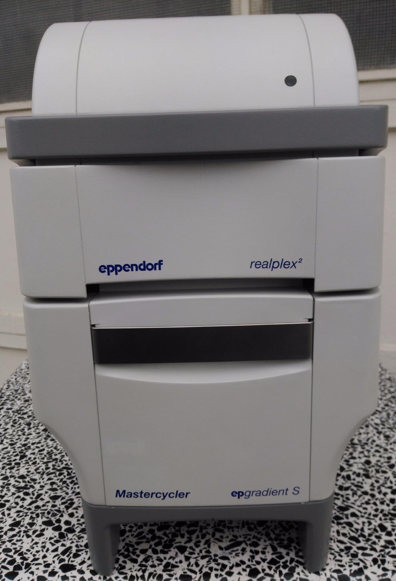 EPPENDORF REALPLEX 2 MASTERCYCLER EP GRADIENT S REAL TIME PCR 96 WELL OPTICAL
