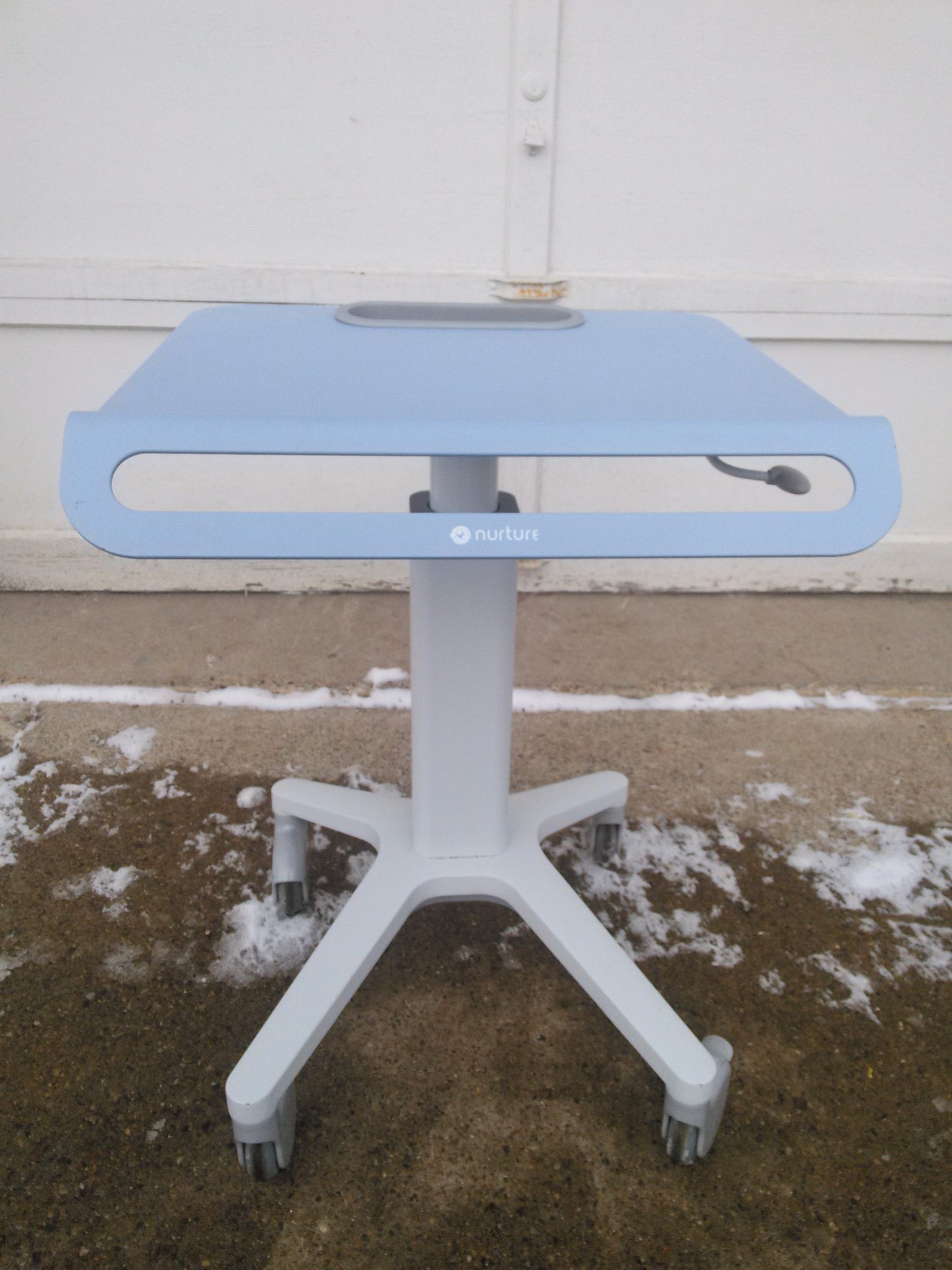 STEELCASE NURTURE HP2322a MEDICAL ADJUSTABLE CART & WORKTOOL