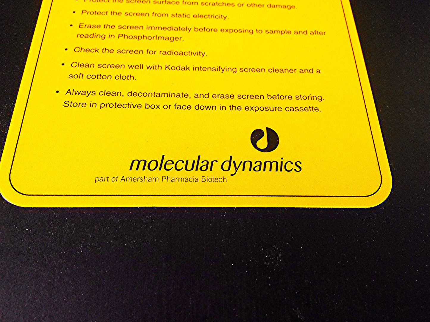 MOLECULAR DYNAMICS STORAGE 20 x 25 cm PHOSPHOR SCREEN 35x43 cm PHARMACIA BIOTECH