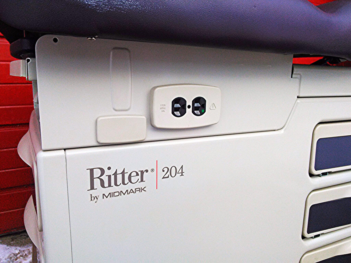 RITTER 204 OBGN PATIENT EXAM TABLE TATTOO OFFICE DOCTOR OBGYN