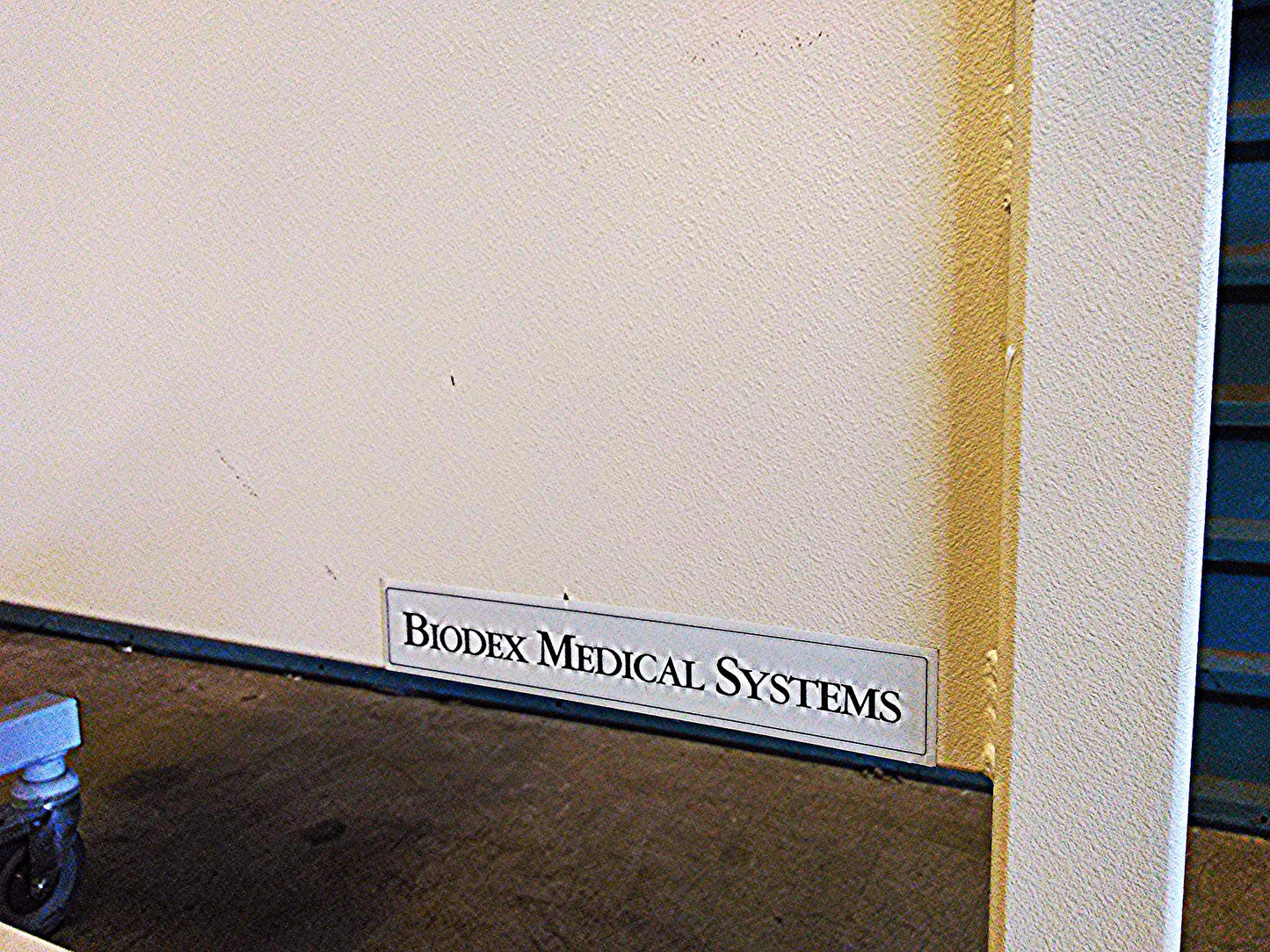 BIODEX MODEL : SPECIAL X-RAY RADIATION SHIELD LED PROTECTION HOSPITAL CLINIC VET