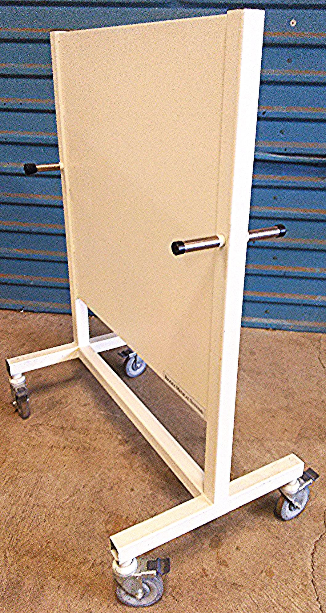 BIODEX MODEL : SPECIAL X-RAY RADIATION SHIELD LED PROTECTION HOSPITAL CLINIC VET