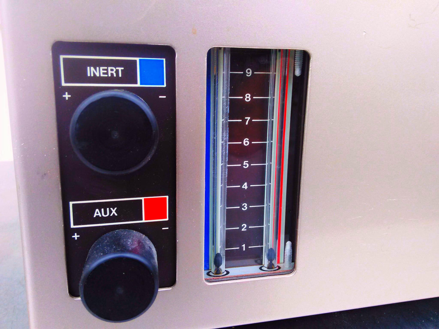 SENSAA GBC PAL 2000 AUTO-SAMPLER GF POWER GRAPHITE FURNACE SPECTROPHOTOMETER