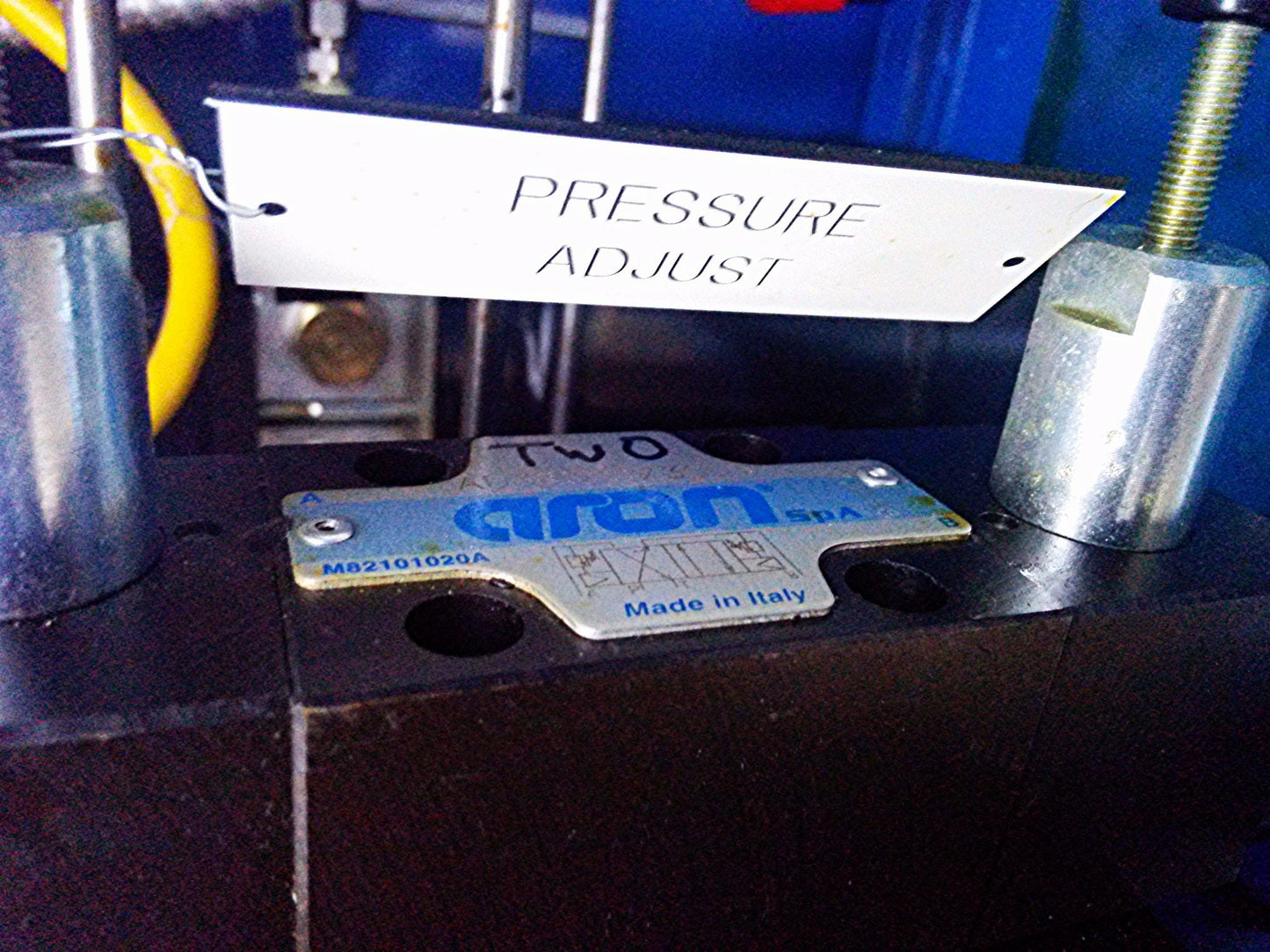 CONTROL POWER 4700 HIGH PRESSURE LUBRICATION SYSTEM PUMPING STATION 5000 PSI