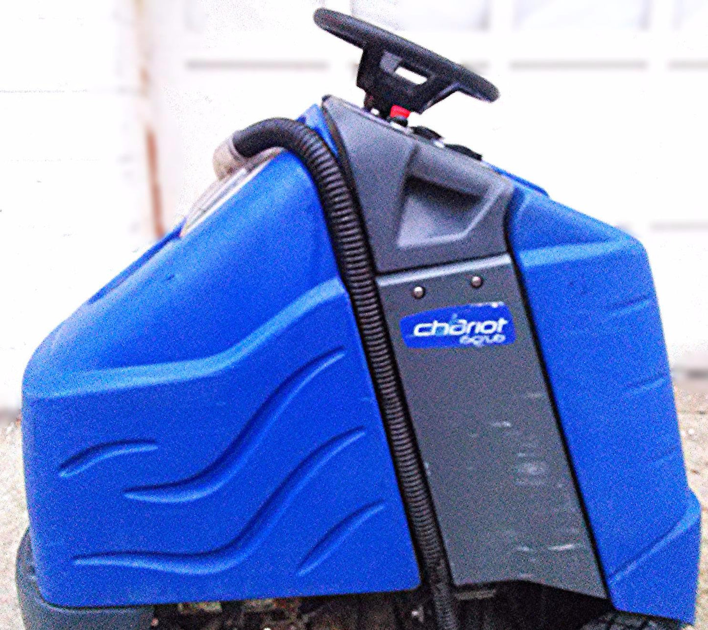 TENNANT CSX24 WINDSOR CHARIOT 24 RIDE ON FLOOR iSCRUB AUTO SCRUBBER WATCH VIDEO
