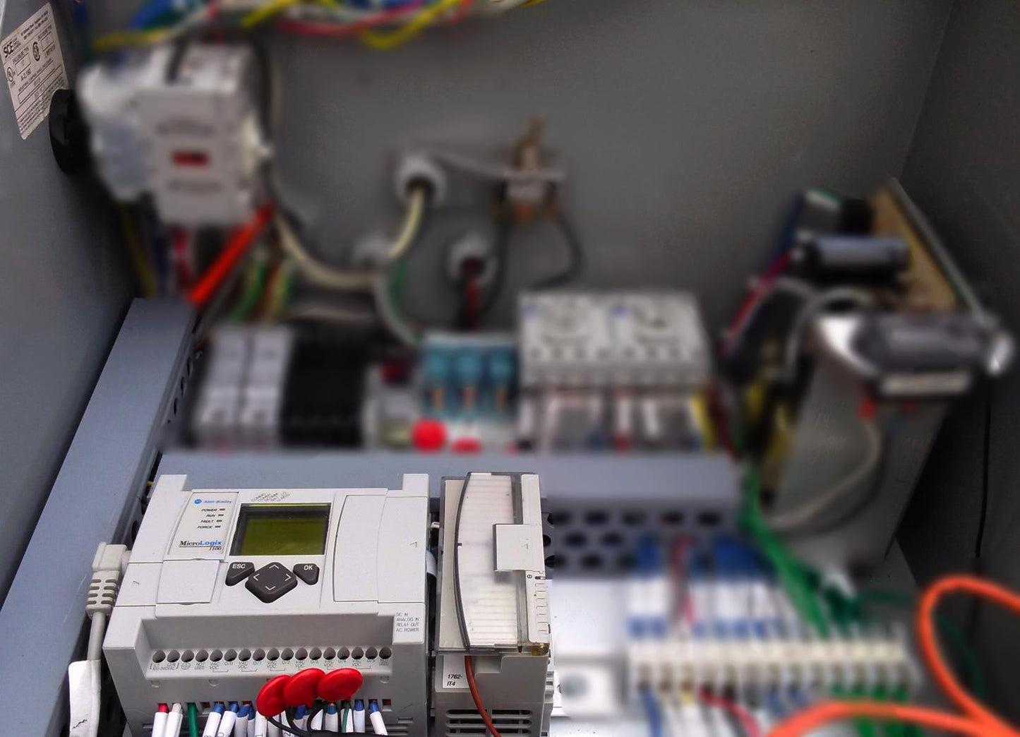 ALLEN BRADLEY MICROLOGIX 1100 FREE SHIPPING