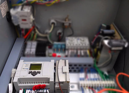 ALLEN BRADLEY MICROLOGIX 1100 FREE SHIPPING