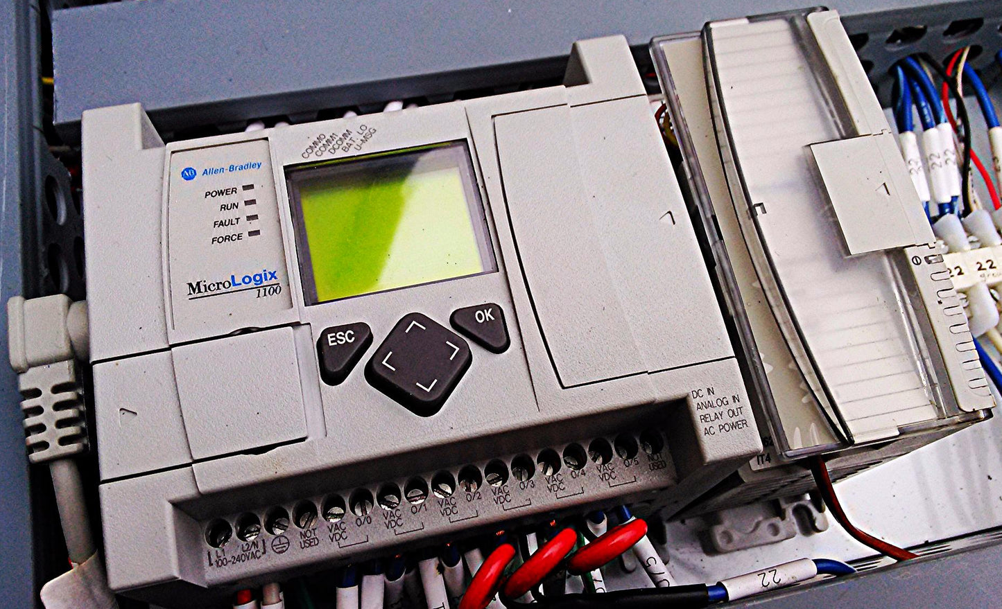 Allen Bradley MicroLogix 1100 1762-IT4