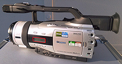 CANON GL2 MiniDV Digital Camcorder Optical Zoom ORIGINAL PROTECTIVE CASE BUNDLE