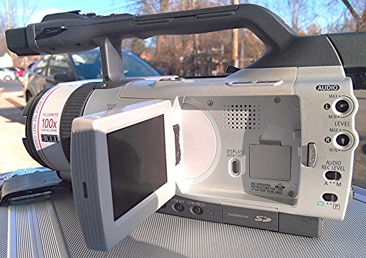 CANON GL2 MiniDV Digital Camcorder Optical Zoom ORIGINAL PROTECTIVE CASE BUNDLE