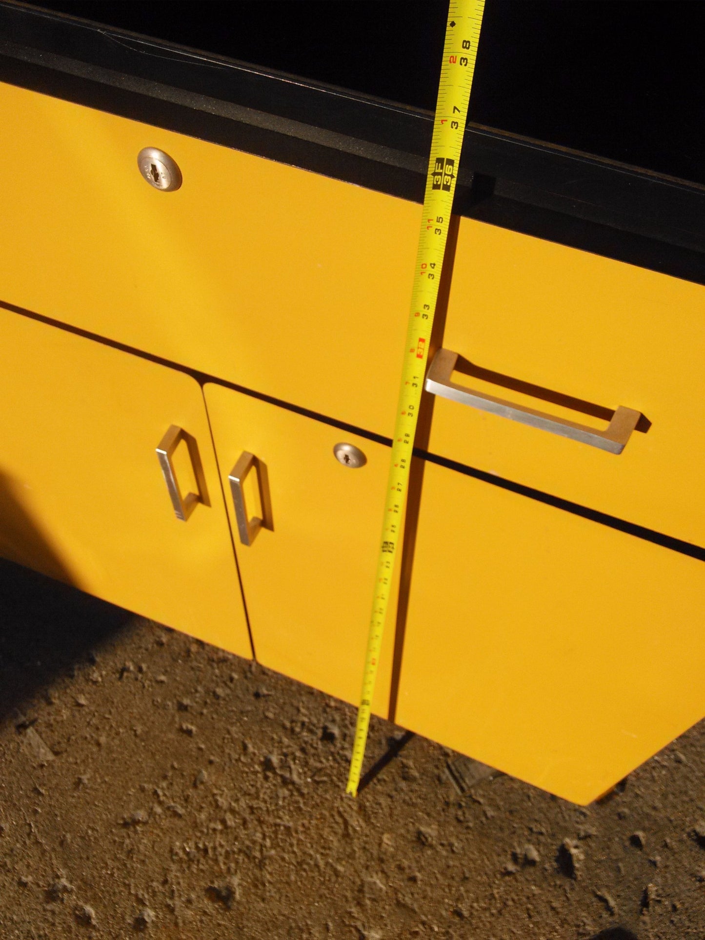 SARGENT-WELCH ACID CABINET WORKBENCH ACID CHEMISTRY LAB ANTI CORROSION DESK SINK