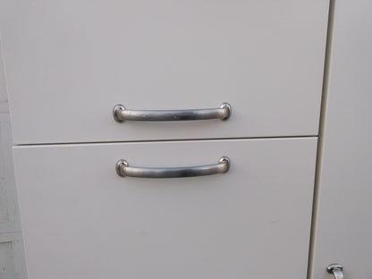 STEELCASE STORAGE TOWER WARDROBE Lab Office VerticalMetal File BOOKCASE CABINET