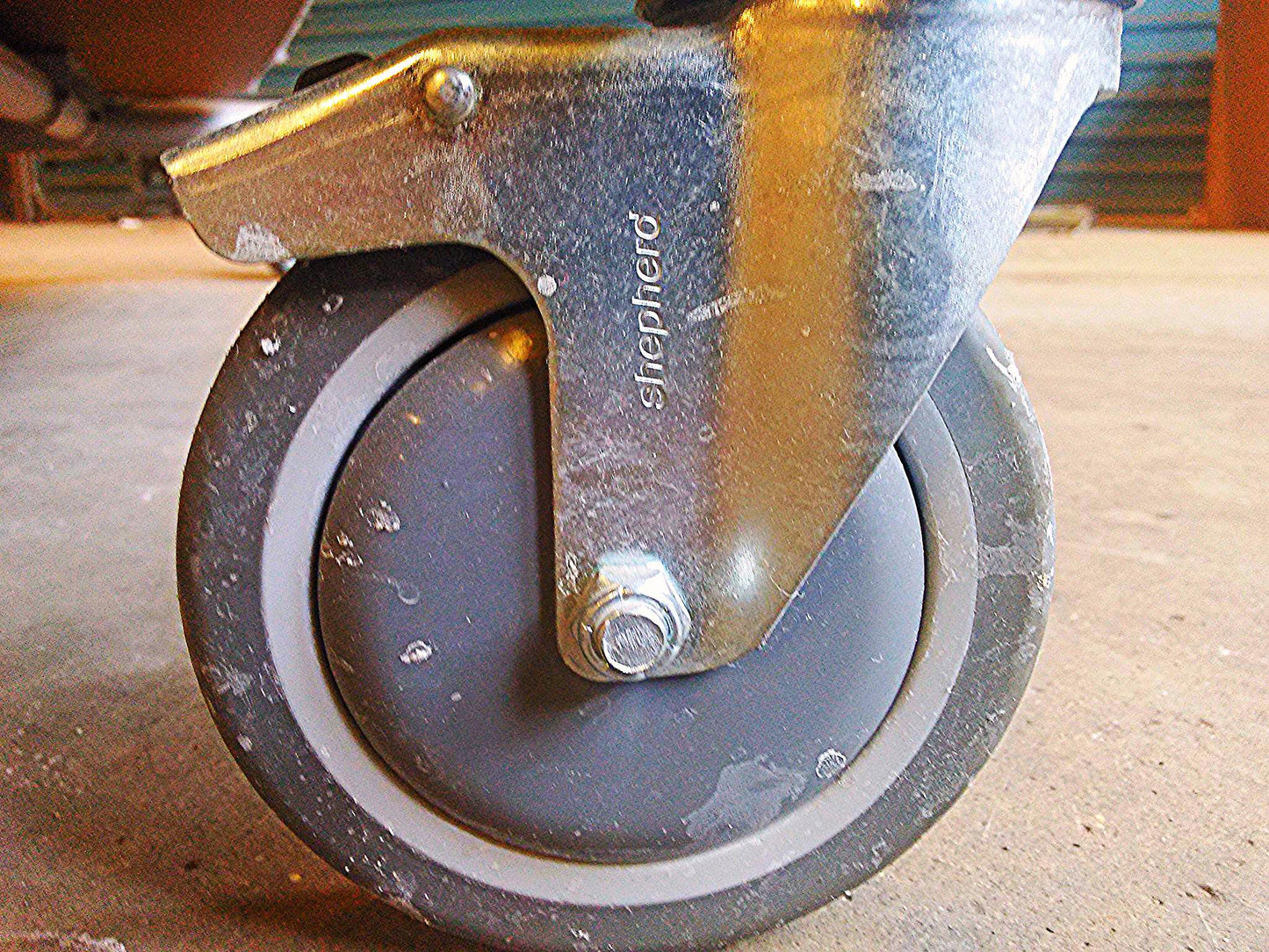 ANTHRO ADJUSTABLE HEAVY DUTY DESK OFFICE LAB CONTROL ROOM MANUFACTURING FLOOR