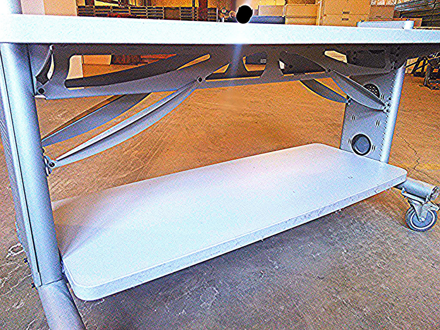 ANTHRO ADJUSTABLE HEAVY DUTY DESK OFFICE LAB CONTROL ROOM MANUFACTURING FLOOR