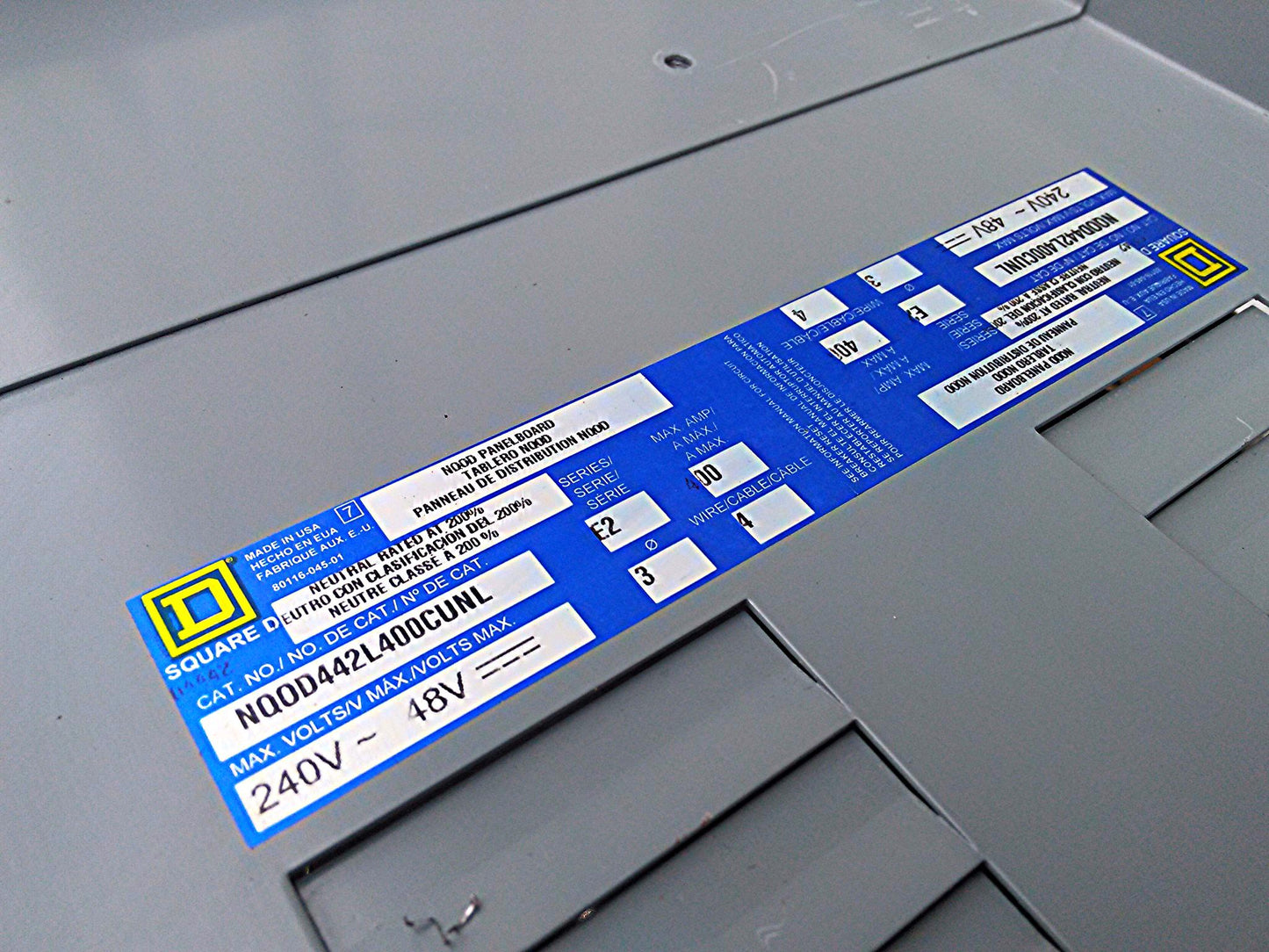 SQUARE D NQOD442L4OOCUNL MAIN CIRCUIT BREAKER PANEL BOARD ELECTRIC FREESHIP