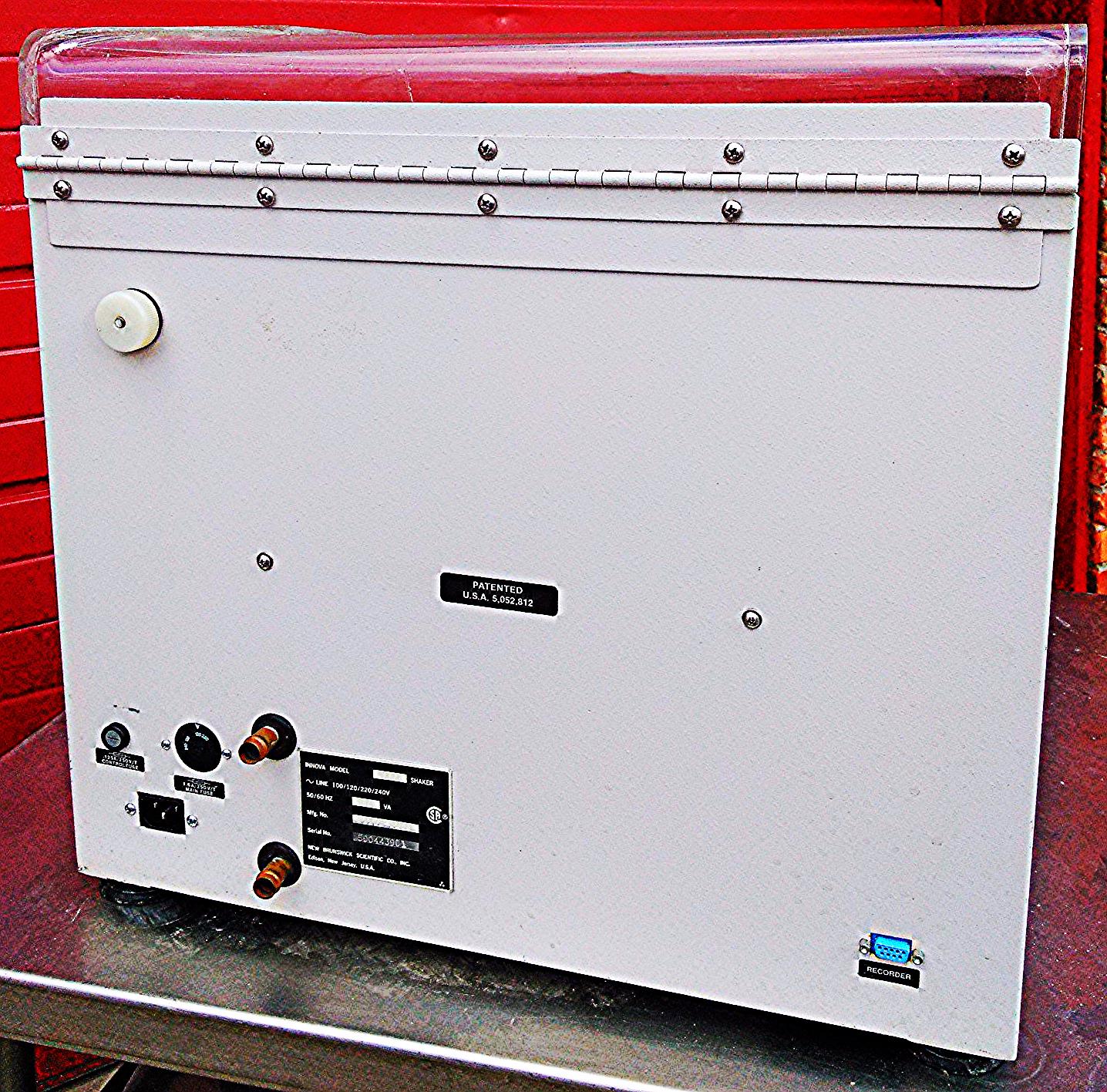 NEW BRUNSWICK INNOVA 4000 DIGITAL ORBITAL LAB ROTARY INCUBATOR SHAKER SCIENTIFIC