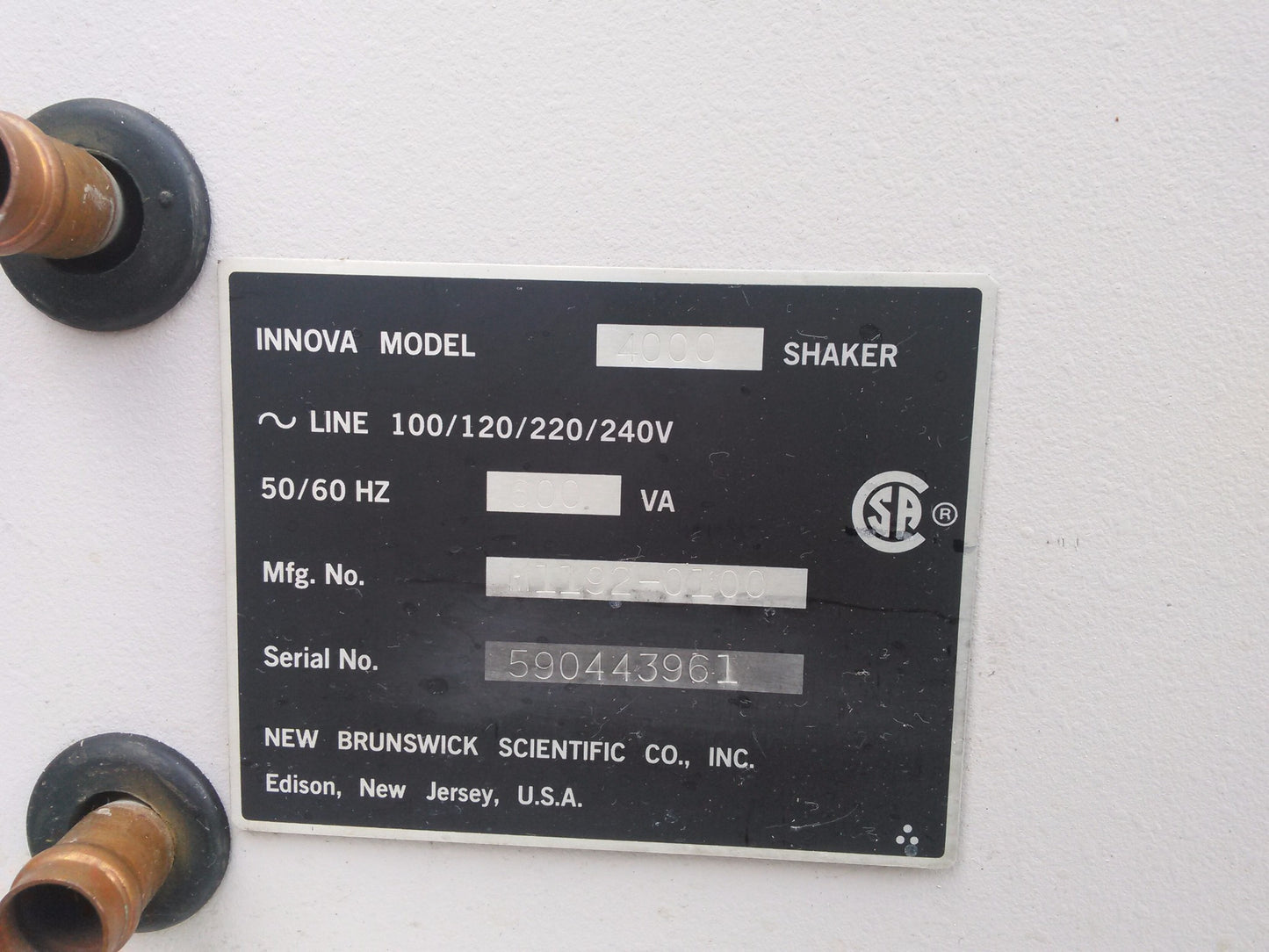 NEW BRUNSWICK INNOVA 4000 DIGITAL ORBITAL LAB ROTARY INCUBATOR SHAKER SCIENTIFIC