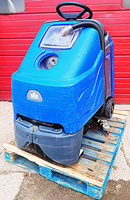 TENNANT CSX24 WINDSOR CHARIOT 24 RIDE ON FLOOR iSCRUB AUTO SCRUBBER WATCH VIDEO