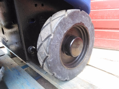 TENNANT CSX24 WINDSOR CHARIOT 24 RIDE ON FLOOR iSCRUB AUTO SCRUBBER WATCH VIDEO