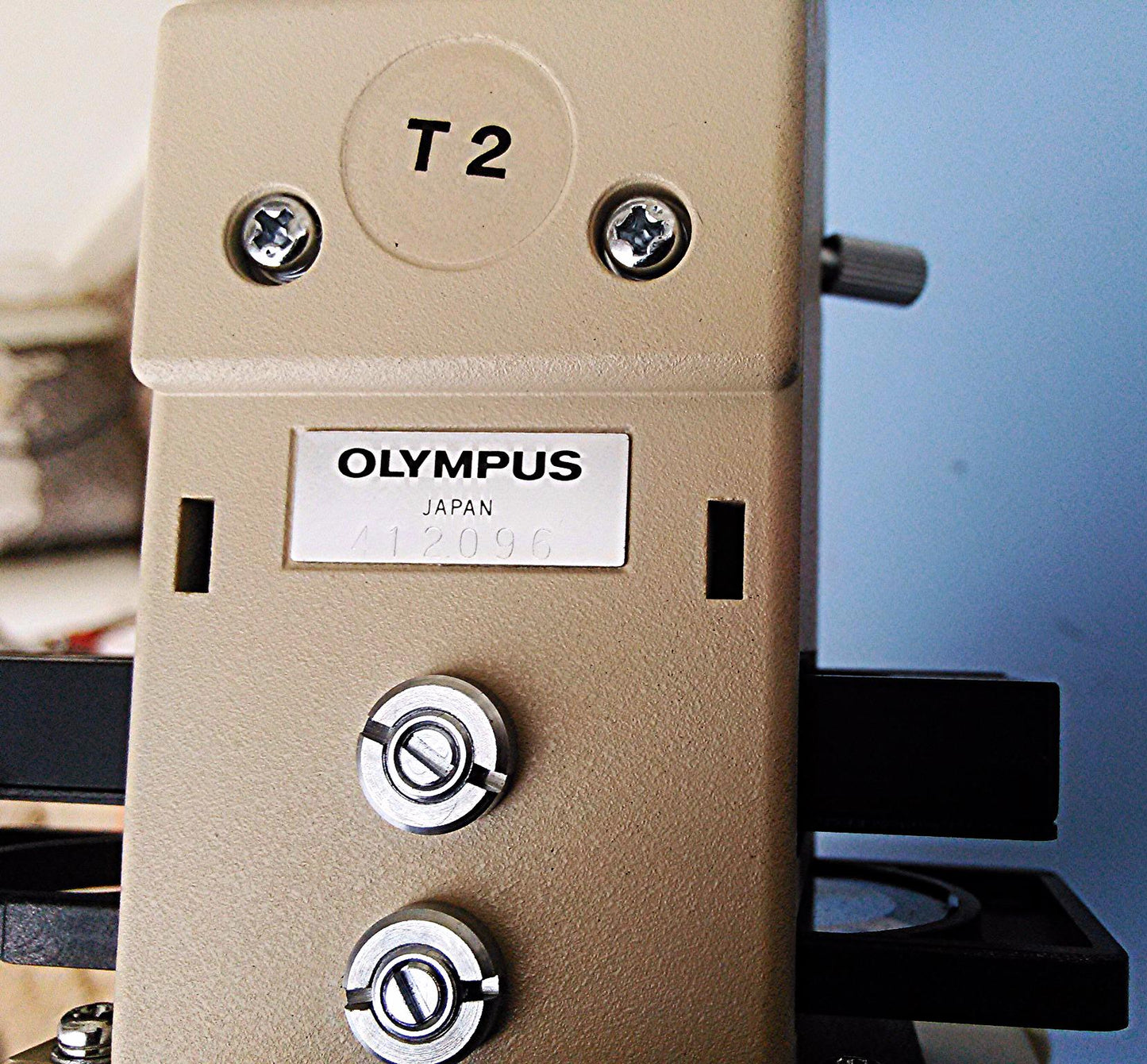 OLYMPUS BH-2 MICROSCOPE UNIVERSAL VERTICAL ILLUMINATOR FLUORESCENCE INSPECTION +