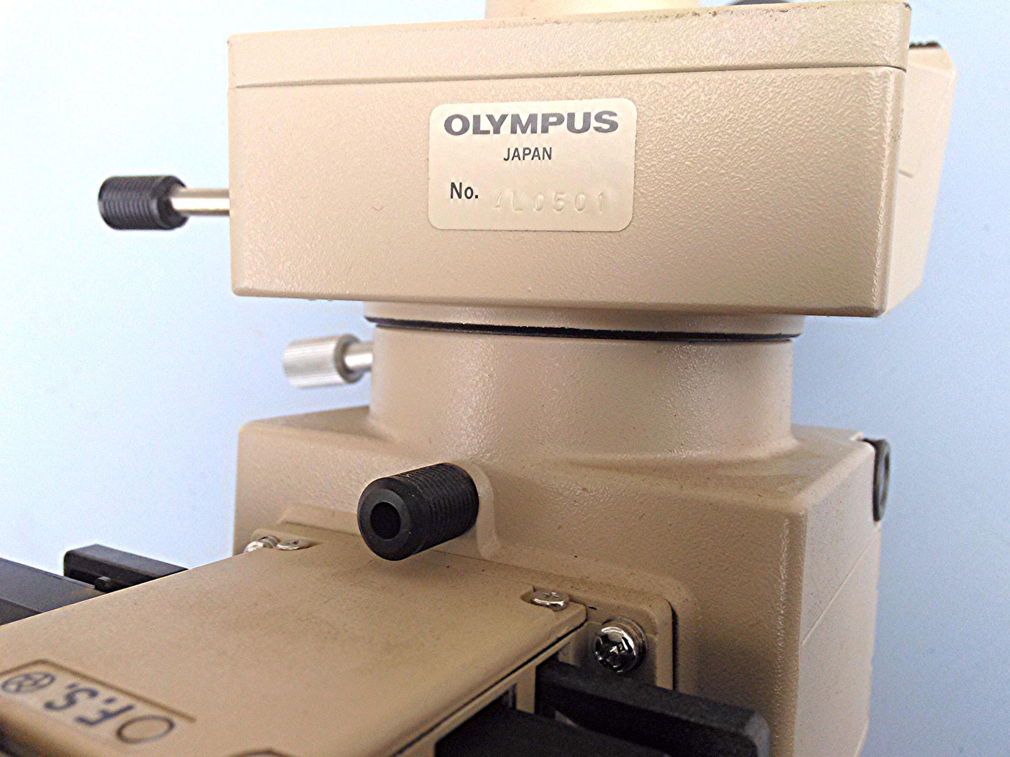 OLYMPUS BH-2 MICROSCOPE UNIVERSAL VERTICAL ILLUMINATOR FLUORESCENCE INSPECTION +