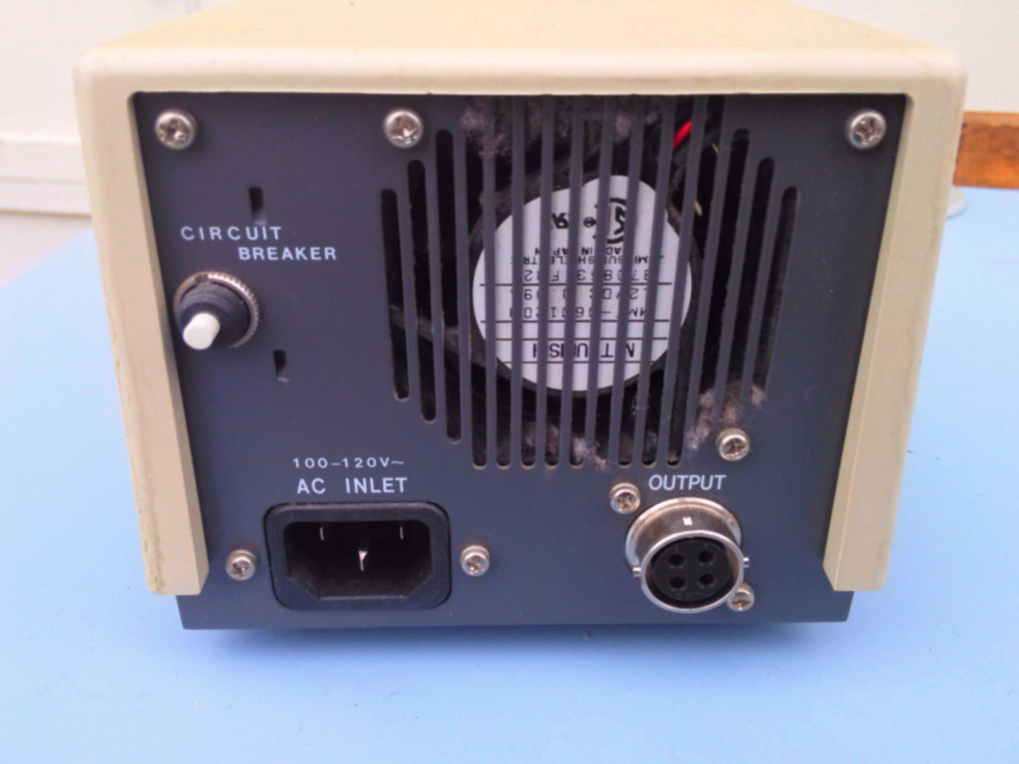 OLYMPUS BH2 MICROSCOPE TH3 HALOGEN LIGHT SOURCE CONTROL TRANSFORMER POWER SUPPLY