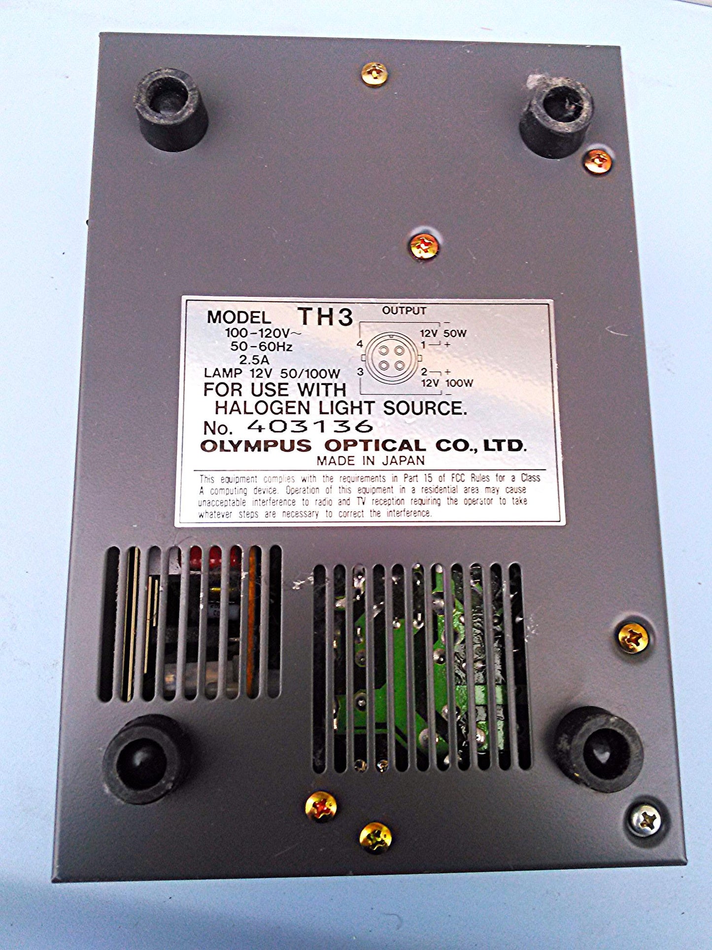 OLYMPUS BH2 MICROSCOPE TH3 HALOGEN LIGHT SOURCE CONTROL TRANSFORMER POWER SUPPLY