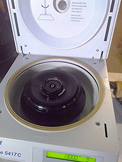 GREAT EPPENDORF CENTRIFUGE 5417C with GE 034 ROTOR WORKS PERFECTLY!!! LAB CLINIC