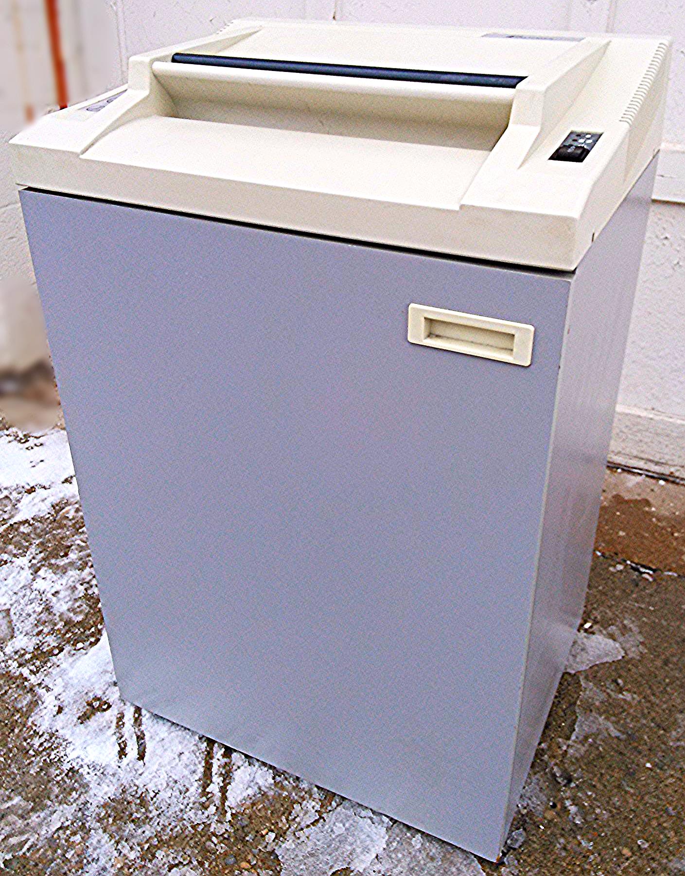 FELLOWES POWERSHRED 480 StripCut Industrial 16" CUT German Paper Shredder OFFICE