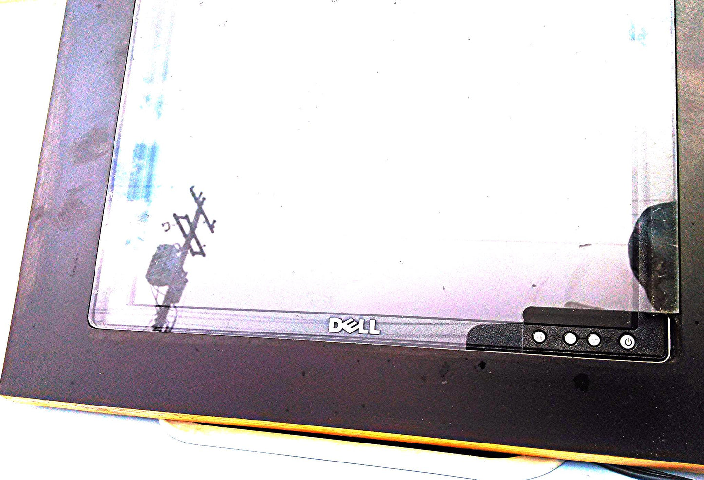 DELL E157FPc MONITOR 15" Flat Panel LCD VGA Compu with PROTECTIVE FRAME & SCREEN