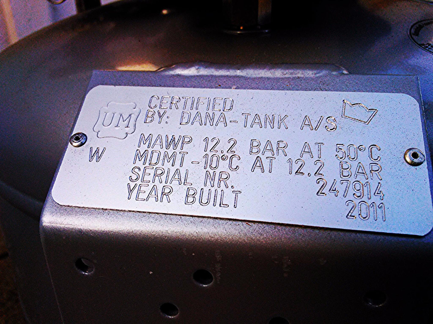 GAST JUN-AIR OF302 COMPRESSOR 25L DENTAL MEDICAL INDUSTRIAL MANUAL NORGREN REGUL