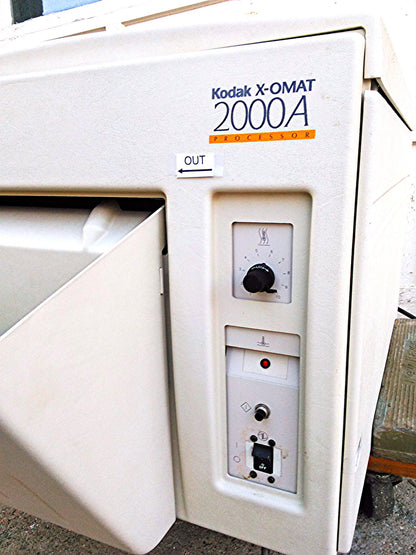 KODAK X-OMAT 2000A X-RAY FILM PROCESSOR