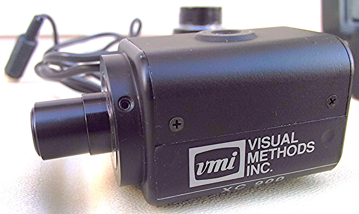 VMI WAT-902 XC 900 & CASE with WIRES & LENSES CASE High Sensitivity Camera