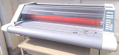 GBC HEATSEAL ULTIMA 65-1 ACCO LAMINATOR 27" WIDE WORKS PERFECTLY!!!!