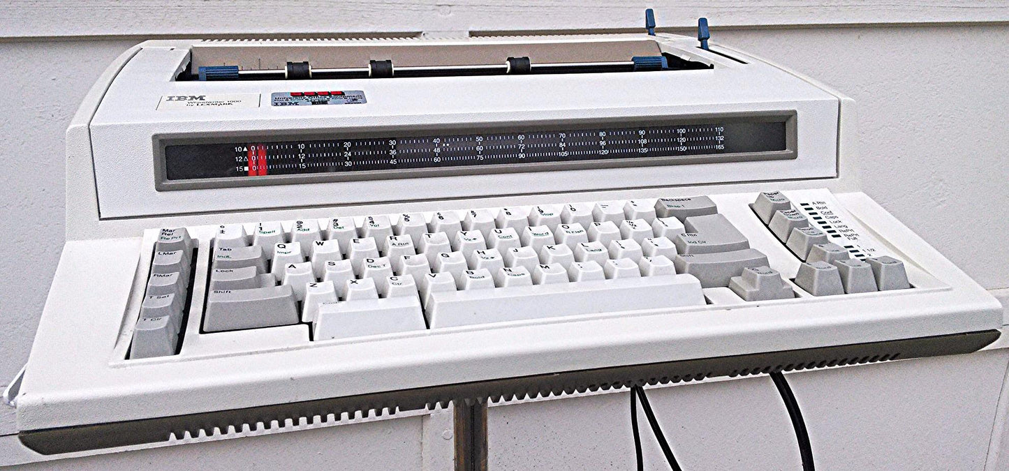 IBM WHEELWRITER 1000 PERSONAL TYPEWRITER NICE WORKING CONDITION
