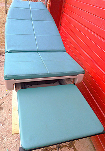 MIDMARK 405 Motorized Patient Exam Table Hi Low Rectangle Control GORGEOUS GREEN