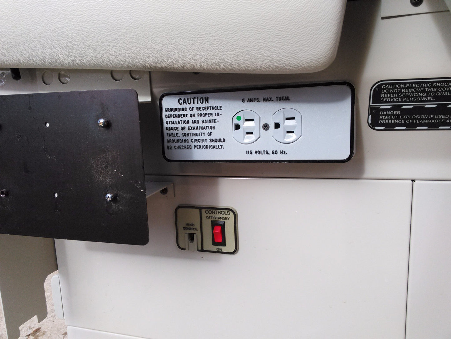 MIDMARK 405 Motorized Patient Exam Table Hi Low Rectangle Control GORGEOUS GREEN