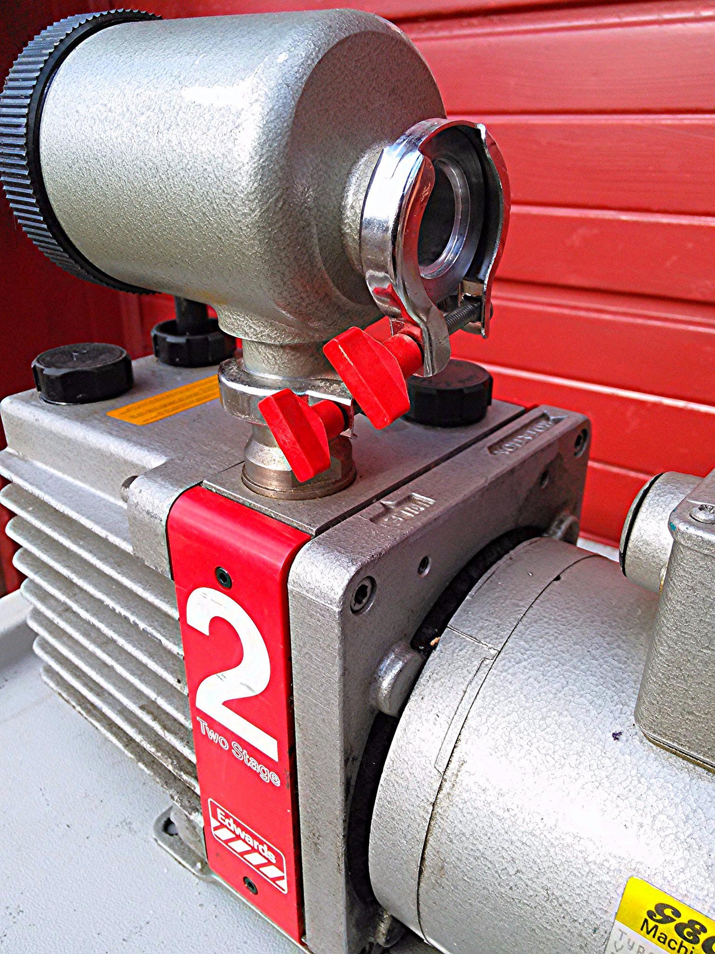 EDWARDS 2 TWO STAGE E2M2 Rotary Vane Dual Stage Mechanical Vacuum Pump WATCHVIDE