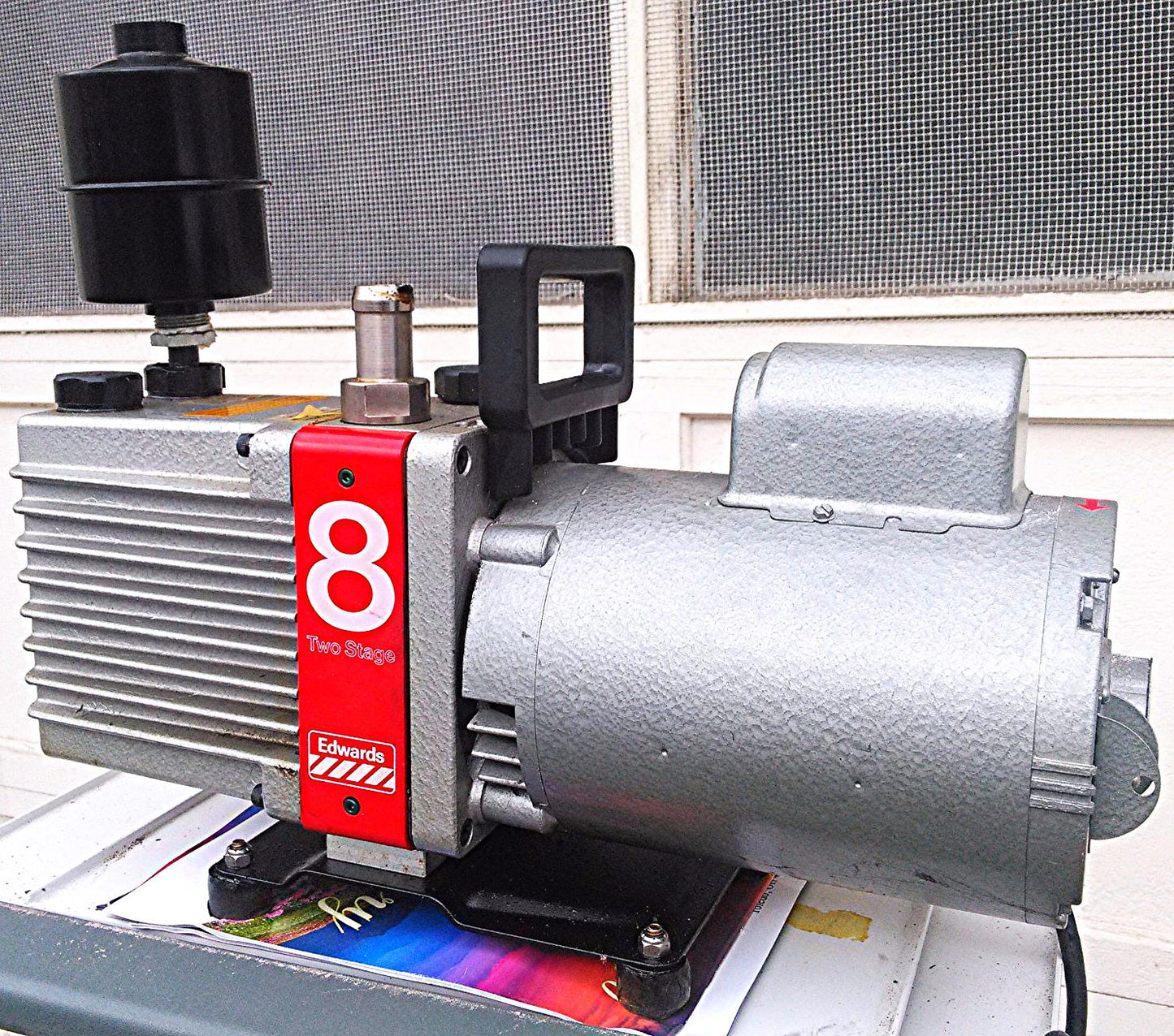 EDWARDS 8 E2M8 1/2 HP DUAL STAGE MECHANICAL ROTARY VANE VACUUM PUMP HYDROCARBON