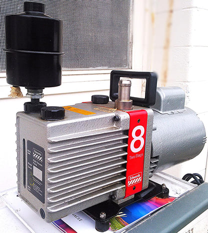 EDWARDS 8 E2M8 1/2 HP DUAL STAGE MECHANICAL ROTARY VANE VACUUM PUMP HYDROCARBON
