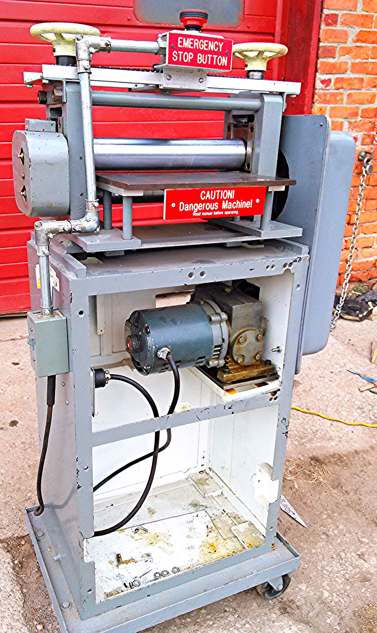 RARE 14" AB MANUFACTURING COLD ROLLING METAL TEMPER MILL EQUALIZER PRESS MACHINE