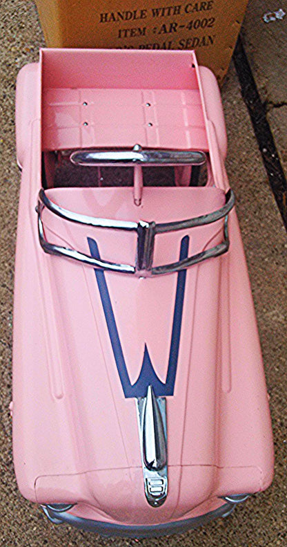 RETRO BRAND NEW MARY KAY PRETTY IN PINK Cosmetics Pink Colored Kids Pedal Car