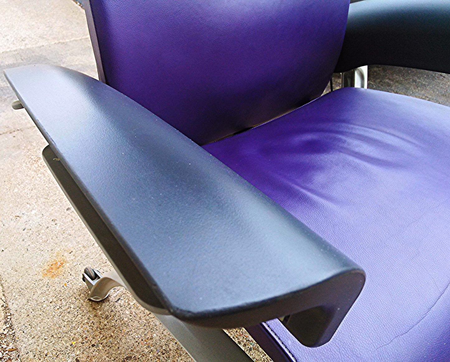 CUSTOMIZED RARE MODERN HERMAN MILLER PLUS OTTOMAN LOUNGE LEATHER CHAIR FREE SHIP