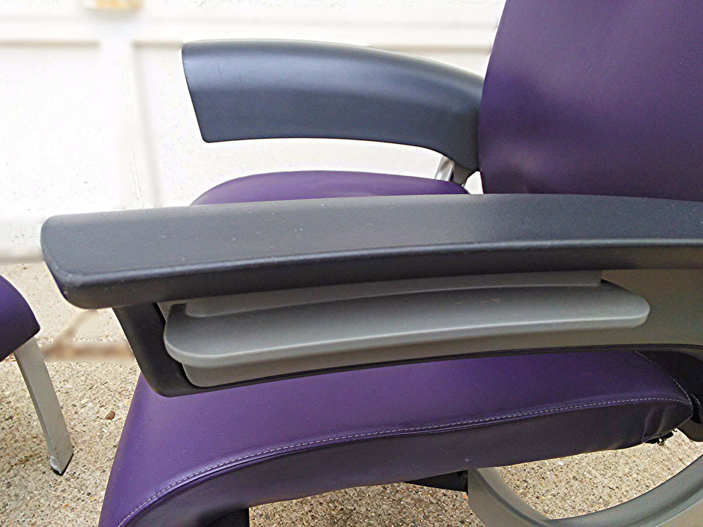 CUSTOMIZED RARE MODERN HERMAN MILLER PLUS OTTOMAN LOUNGE LEATHER CHAIR FREE SHIP